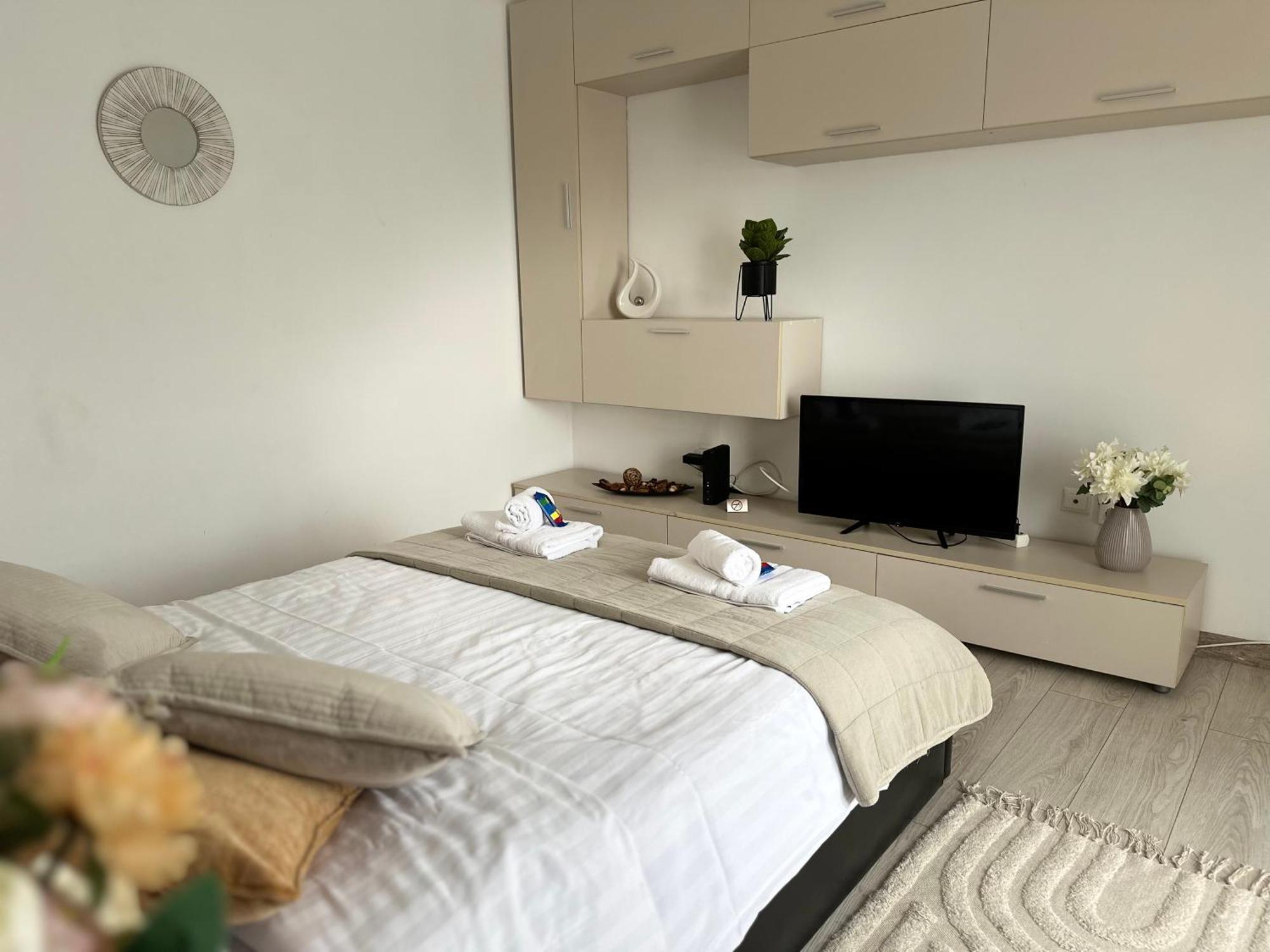 Downtown Studio By Darius Residence Бухарест Экстерьер фото